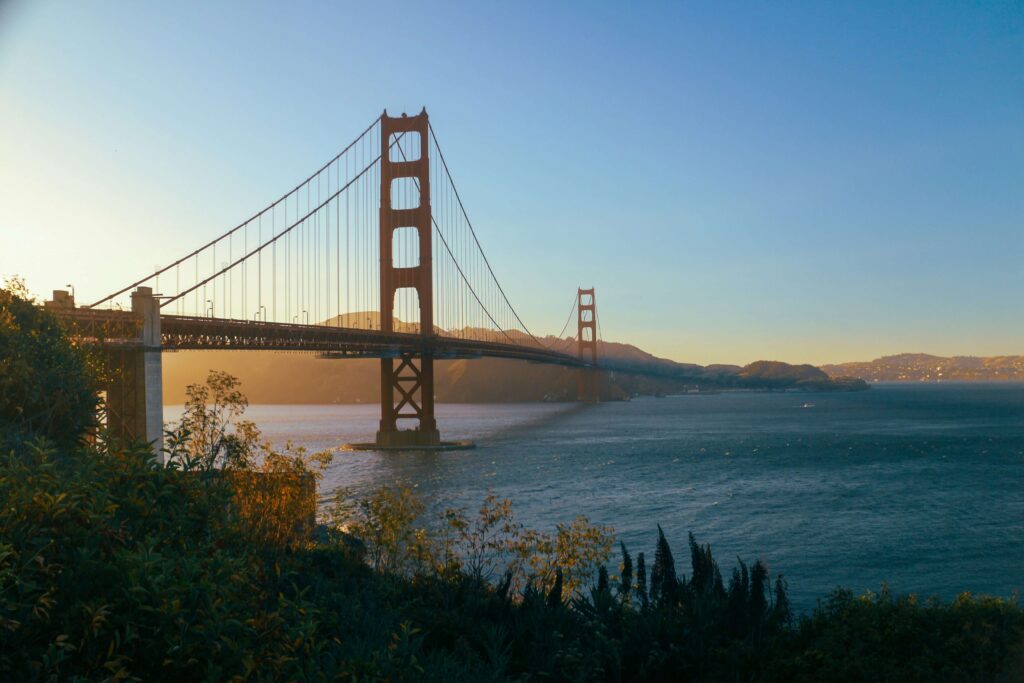 golden gate bridge California landmark